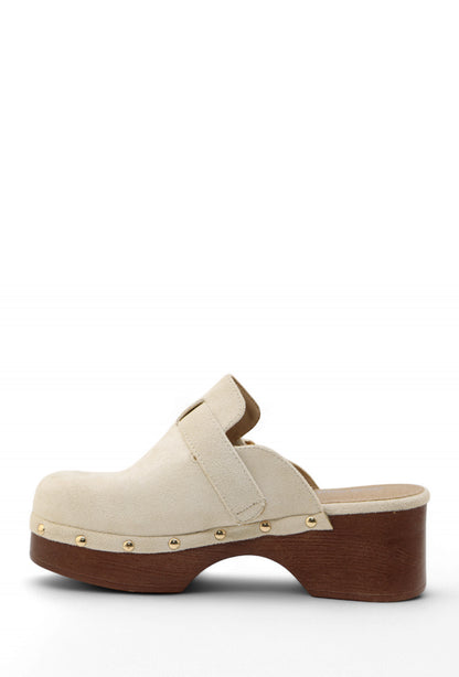 Sabots Suédine Camel à Plateforme Effet Bois Cloutée avec Boucle Métal