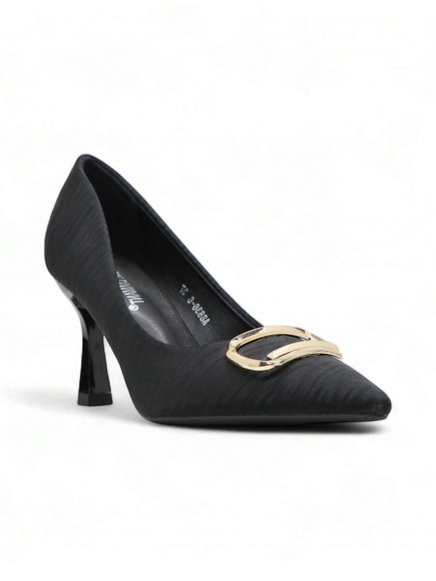 Chaussures à talons hauts en satin à bout pointu, talon fin pour le mariage et la fête.